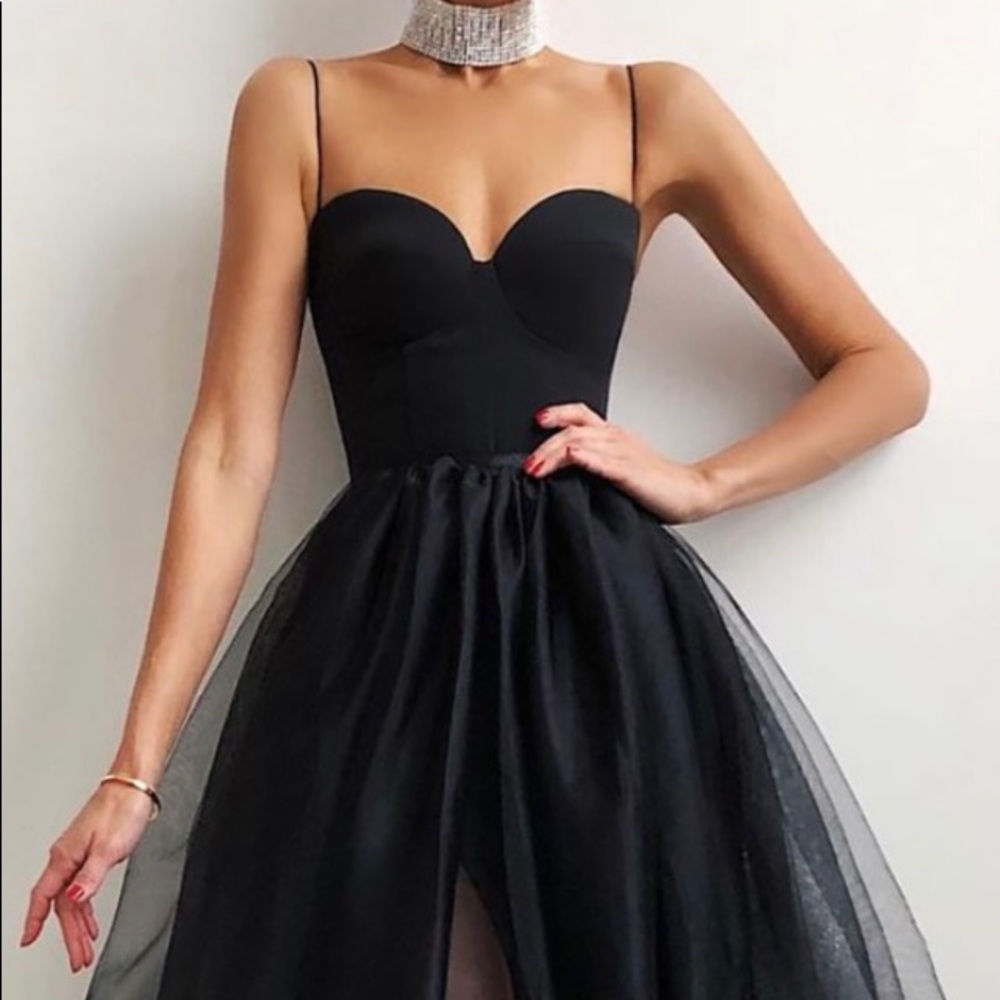 Spaghetti strap plain sheer mesh evening dress